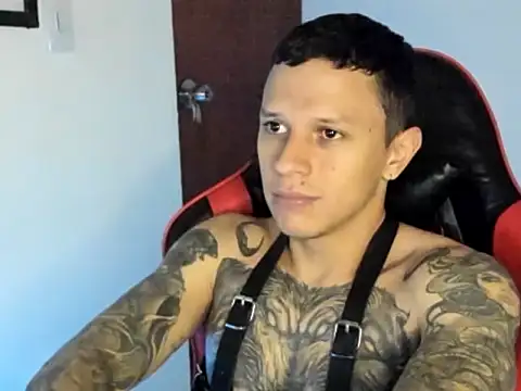 goodboy69l online show from June 12, 3:43 pm