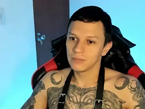 goodboy69l online show from June 28, 1:06 pm