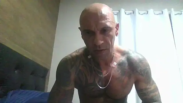 Arc8njoblack online show from May 11, 2:24 am