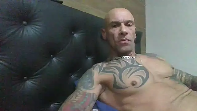 Arc8njoblack online show from May 22, 3:55 am