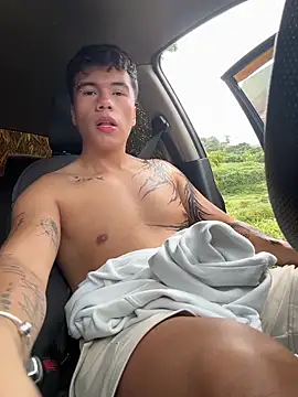 Logan smith1 online show from June 4, 7:42 pm