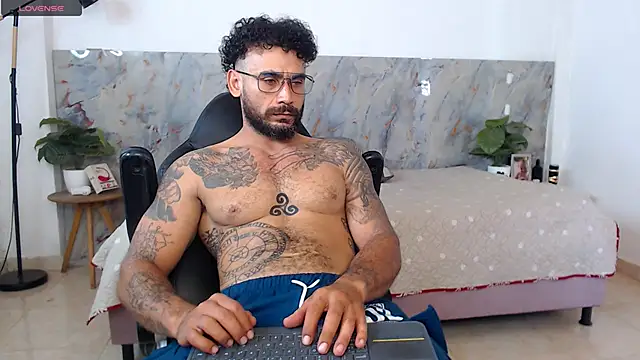 hanz col online show from June 27, 5:29 pm