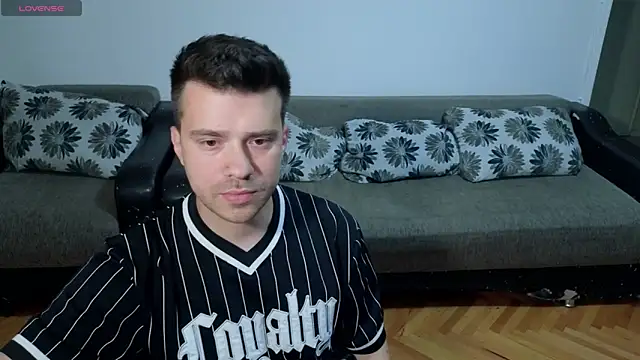 JohnnyStepBro online show from June 20, 8:25 pm