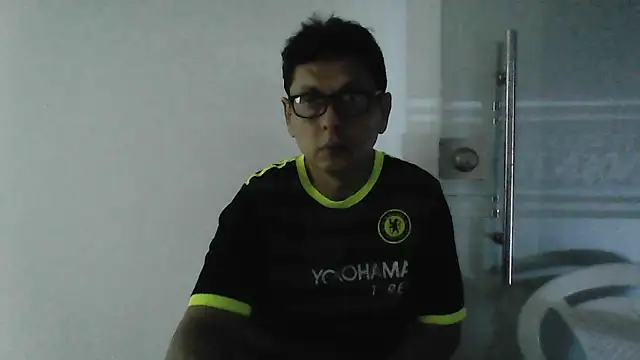 MarcusKelvin online show from May 8, 4:24 am