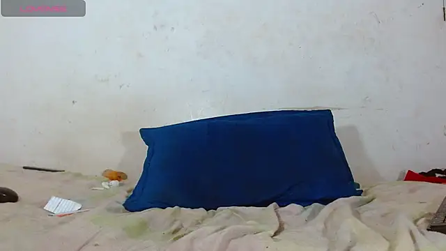 damian bottom bigcock online show from August 3, 6:25 pm