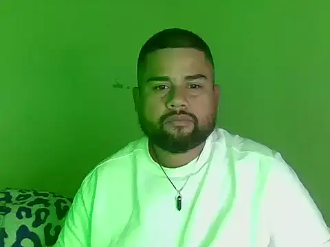 GABRIELGARCIA1313 online show from August 6, 12:05 am