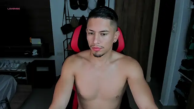 Aaronfox x online show from August 8, 12:23 pm