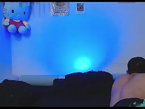 tylor boy online show from June 12, 3:27 am