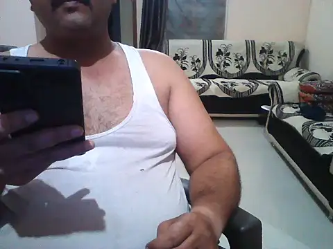 Akhil3290 online show from July 8, 2:43 pm