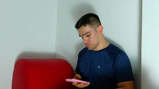 Sexy Alejandro  online show from May 14, 6:17 pm