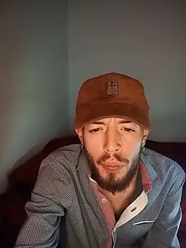 Aaronkiller online show from May 21, 10:58 pm