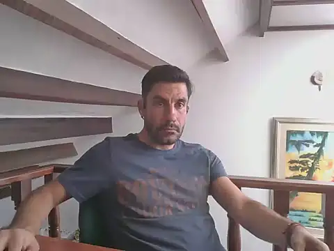 elkike1980 online show from July 28, 6:20 pm