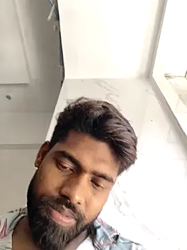 INDIANBOY7439 online show from May 5, 8:05 am