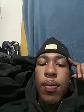 jaell2121 online show from March 18, 5:24 am
