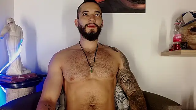 Morgann jones online show from June 12, 3:32 pm