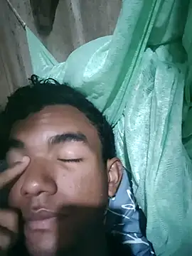 Reynold2608 online show from July 25, 3:14 am