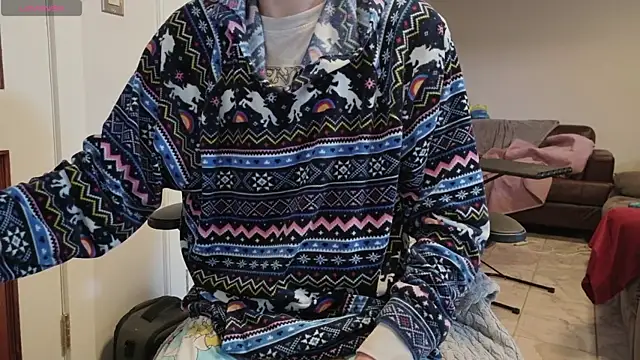 tallnerdyguy online show from July 24, 4:42 am