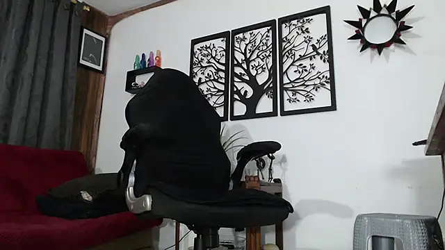 Ryan-theman online show from April 23, 3:11 am