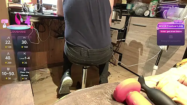 misteryman1956 online show from July 29, 3:38 am