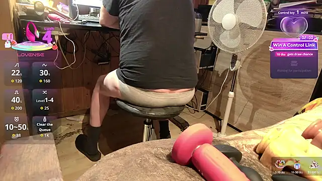 misteryman1956 online show from August 2, 5:50 am