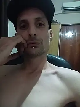 sebasosa84 online show from July 4, 1:30 am