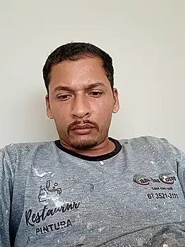 MorenoTatu online show from April 28, 3:39 pm
