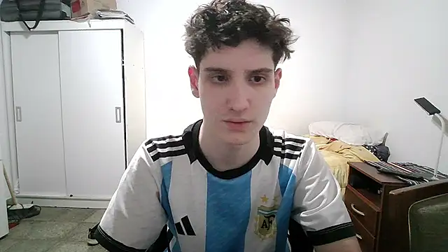 Spicylemon01 online show from May 11, 3:19 am