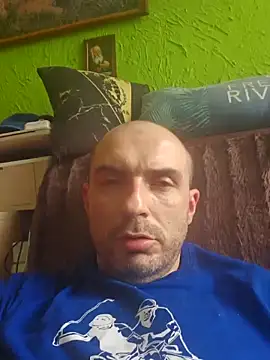 STANISLAW621162 online show from May 21, 11:37 am