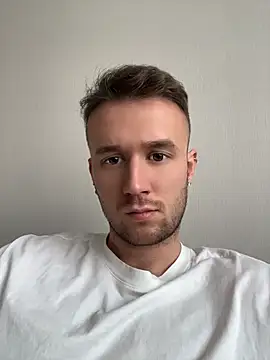cute mark online show from May 3, 11:35 am
