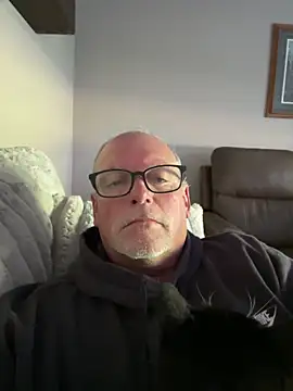 wildrocket02 online show from May 8, 1:00 pm