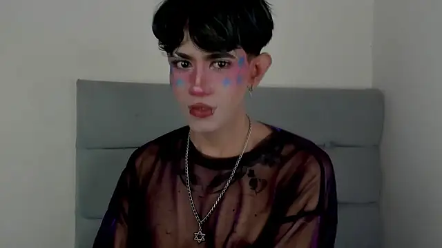 andrew uwu  online show from July 17, 10:05 pm