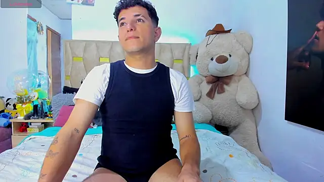 patrick sanzz online show from May 3, 4:26 am