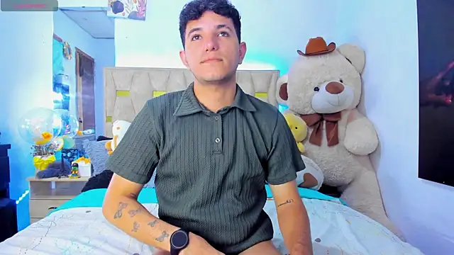 patrick sanzz online show from July 21, 12:12 am