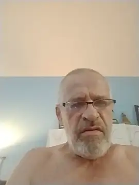 geilerschwanz64 online show from July 15, 9:54 pm