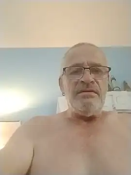 geilerschwanz64 online show from June 23, 5:01 am