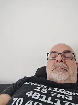 Satiro Sevilla online show from May 14, 2:48 pm