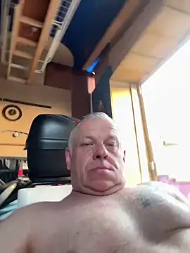 JakubW79 online show from May 28, 6:28 pm