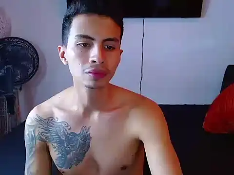 Velk hot online show from May 6, 1:55 pm