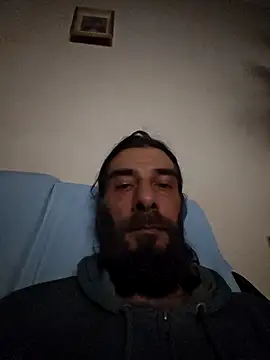 vulpe8400 online show from May 10, 7:48 pm