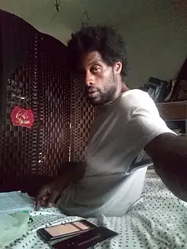 DevinToore online show from June 7, 1:56 am