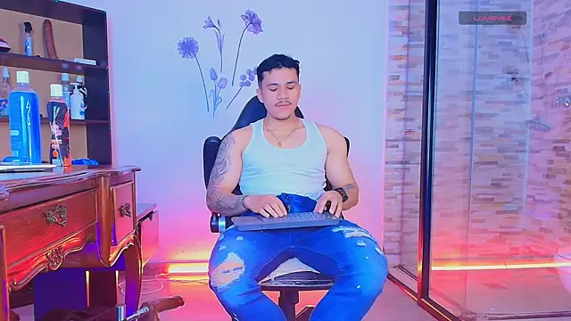 jeisonstark online show from July 26, 12:02 pm