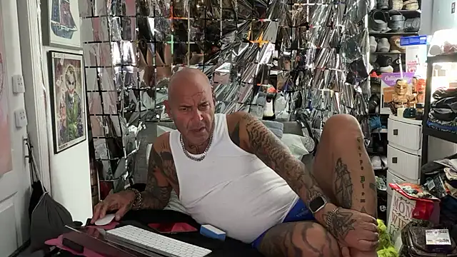 joeytatts66 online show from May 8, 4:13 am