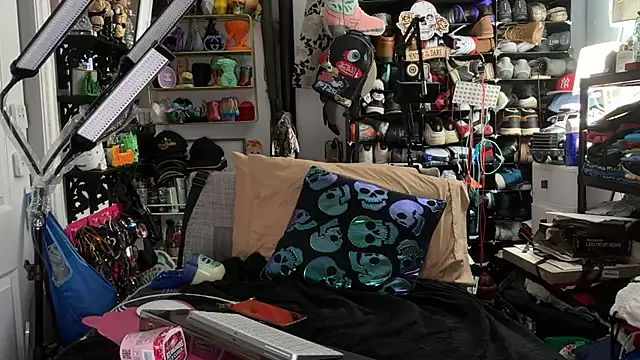 joeytatts66 online show from July 20, 3:34 am