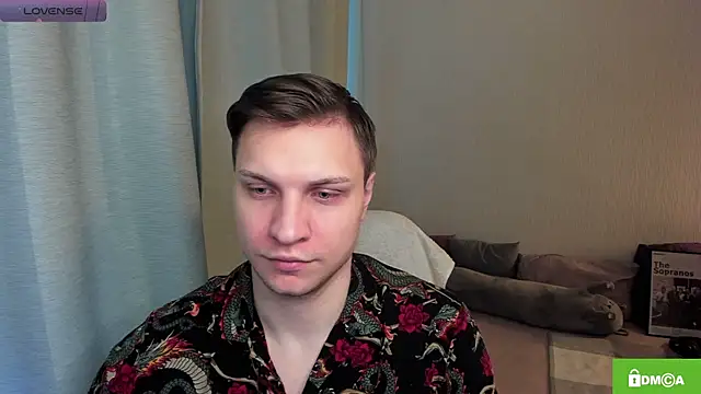 handsome guy01 online show from June 14, 4:25 am