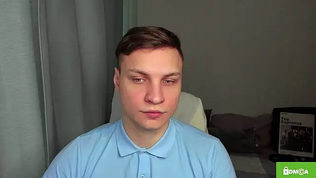 handsome guy01 online show from May 4, 5:31 am