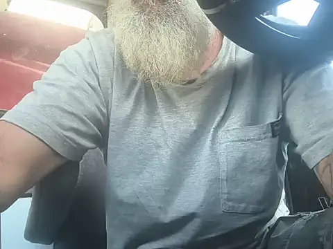 Cantufamily1979 online show from May 21, 6:34 pm