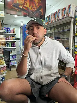 JuanZapata33 online show from July 19, 3:18 pm