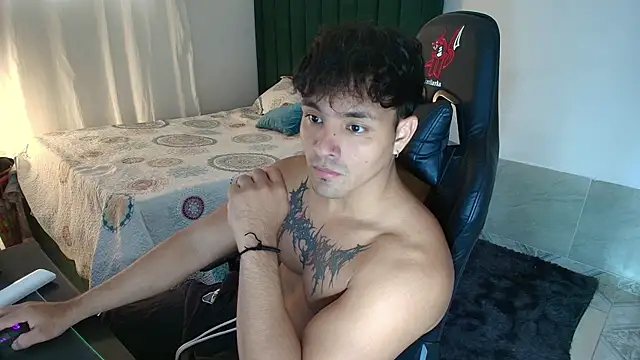 man dur07 online show from May 14, 7:56 pm