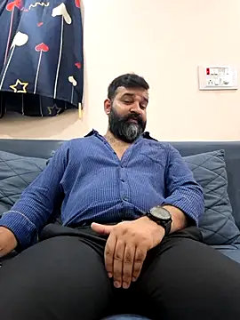 Fun Guuy online show from June 6, 3:01 am