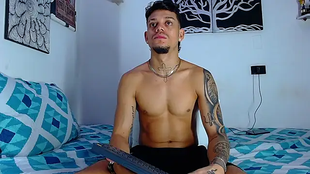 Friendsofeverything  online show from May 31, 1:43 pm